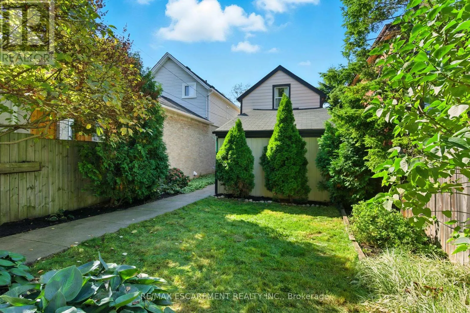 78 OAK AVENUE