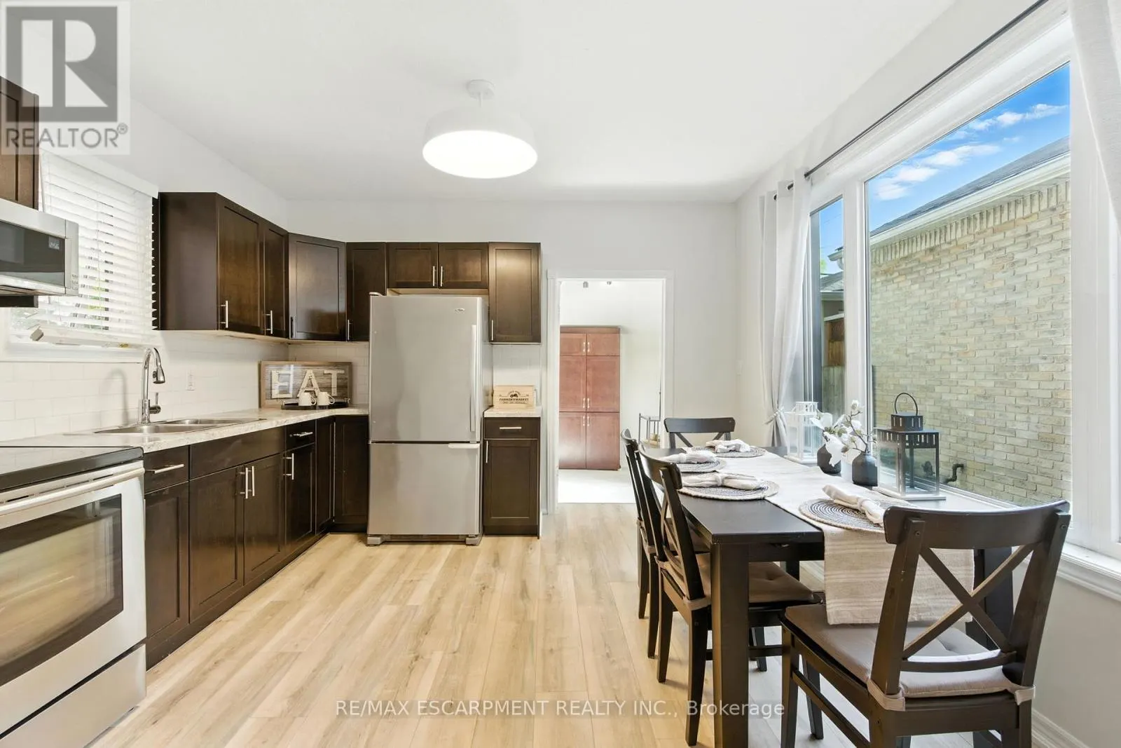 78 OAK AVENUE