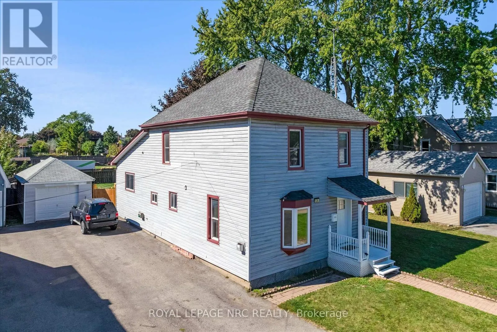636 ELM STREET