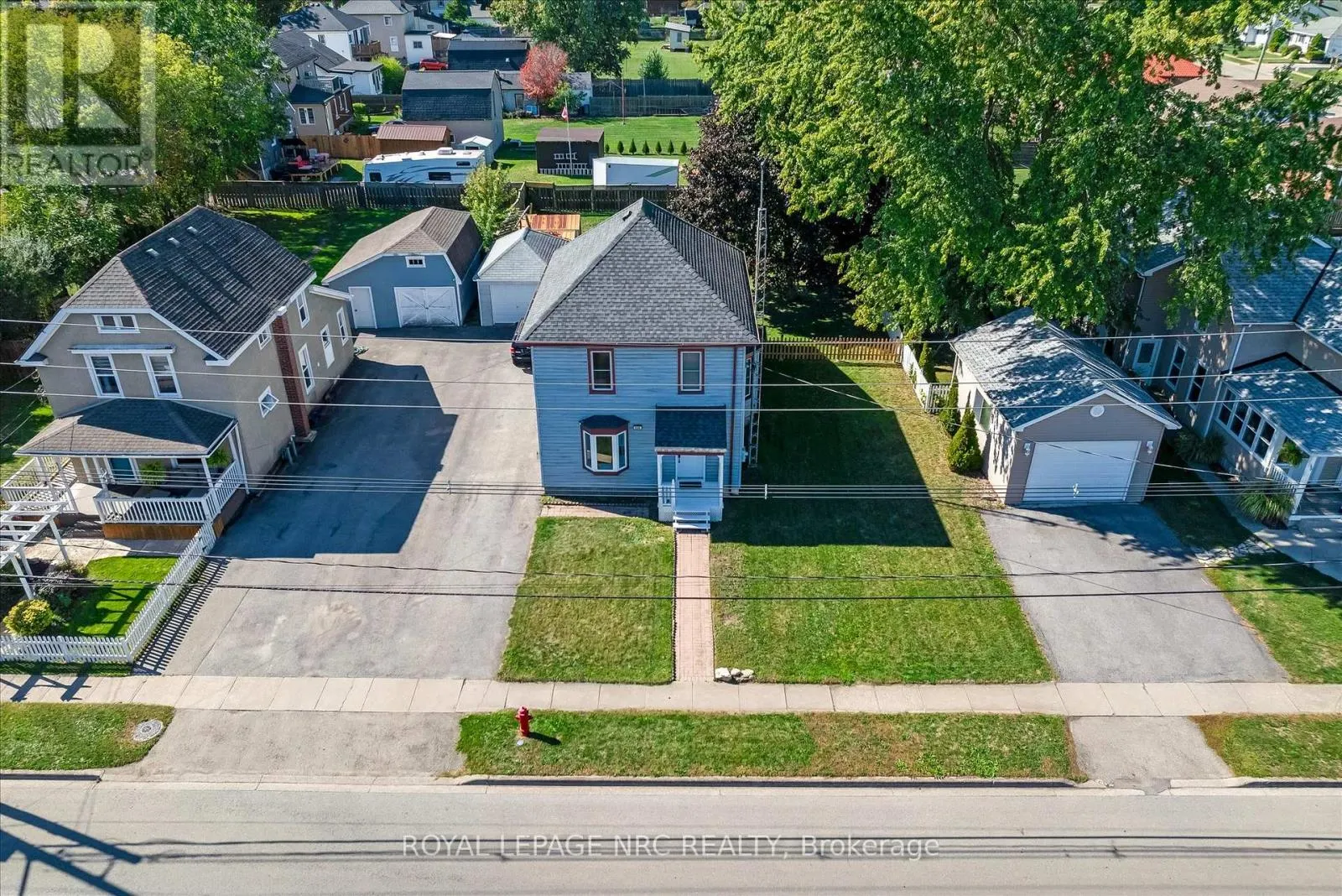 636 ELM STREET