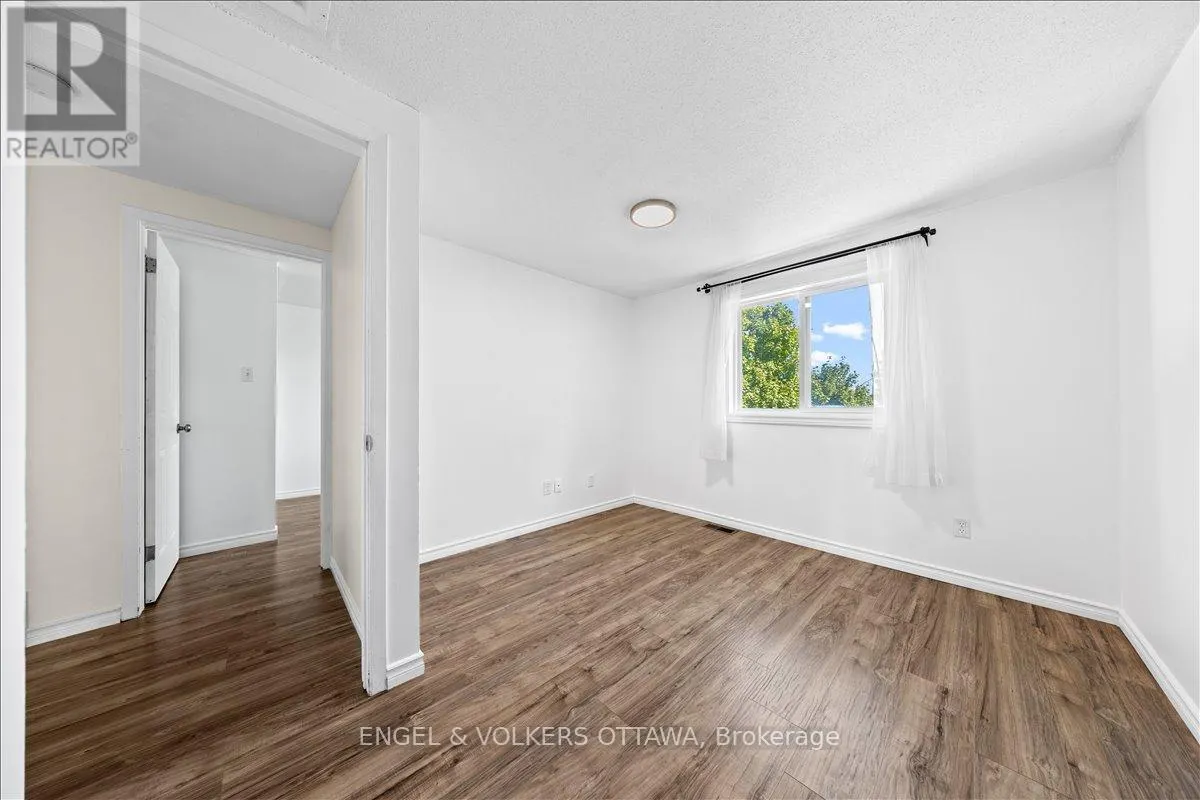 713 MALIBU TERRACE