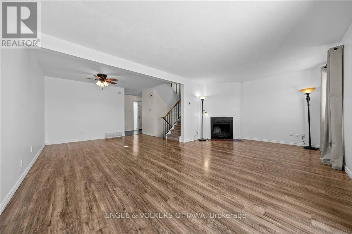 713 MALIBU TERRACE