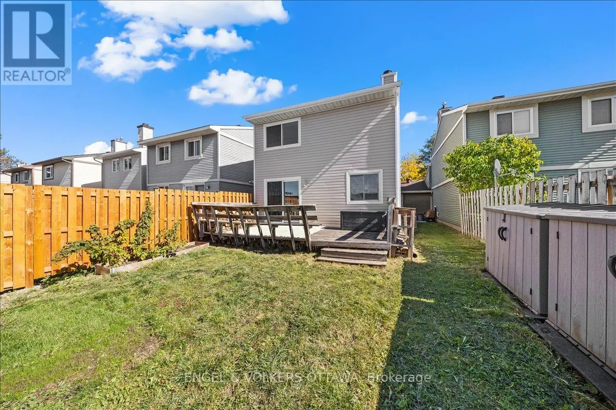 713 MALIBU TERRACE
