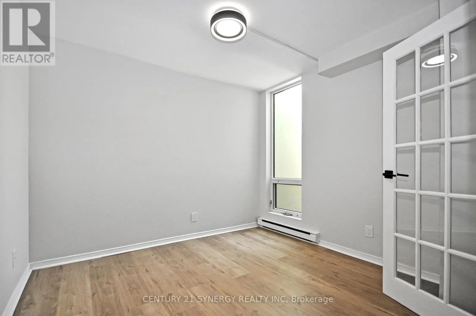 505 - 330 CENTRUM BOULEVARD