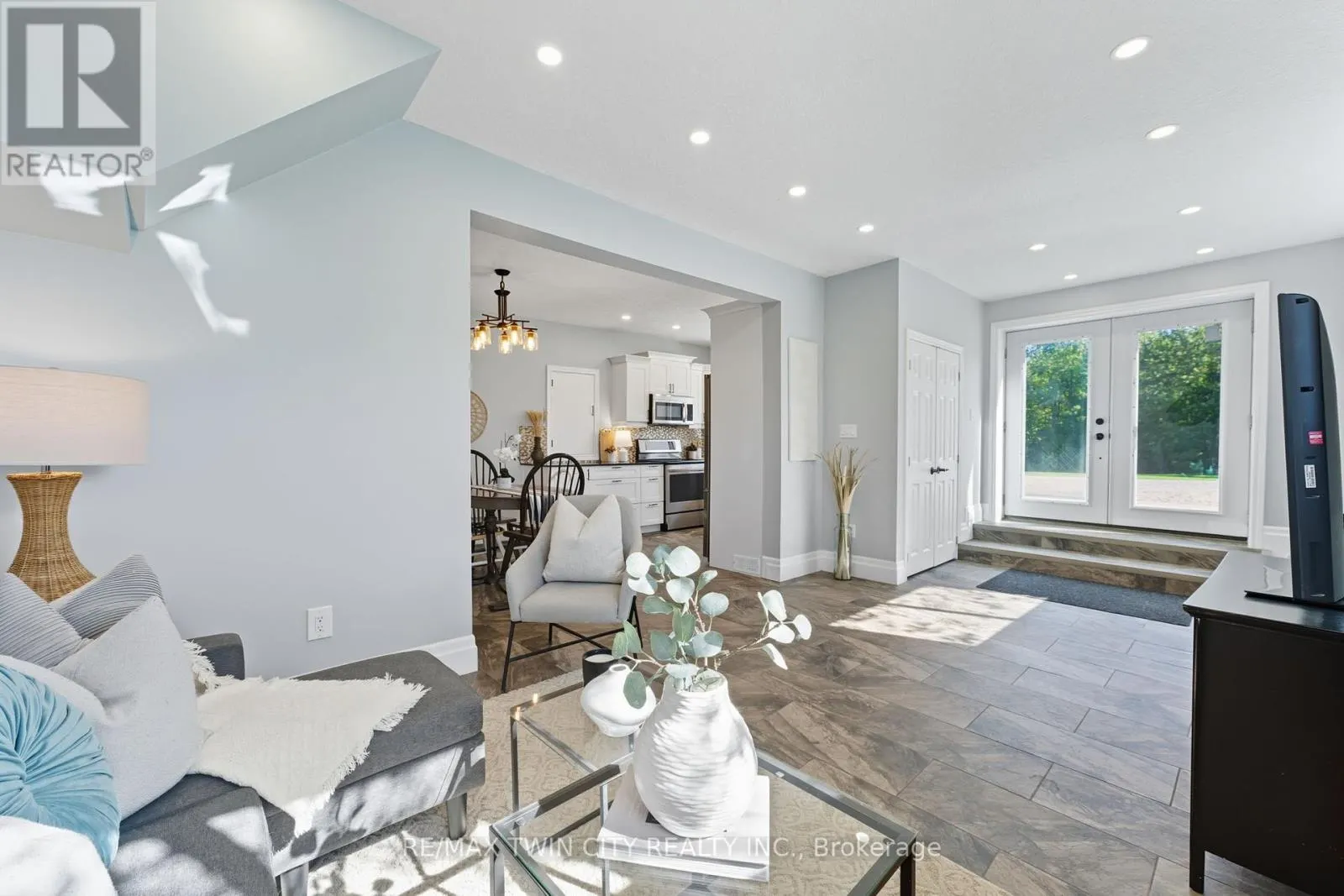 1392 WRIGLEY ROAD
