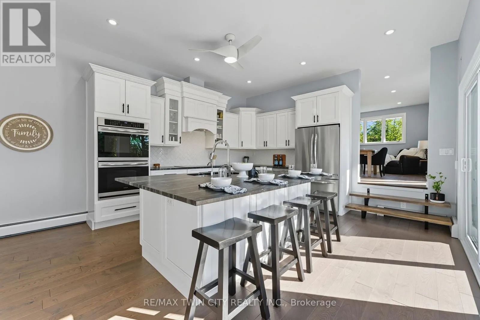 1392 WRIGLEY ROAD