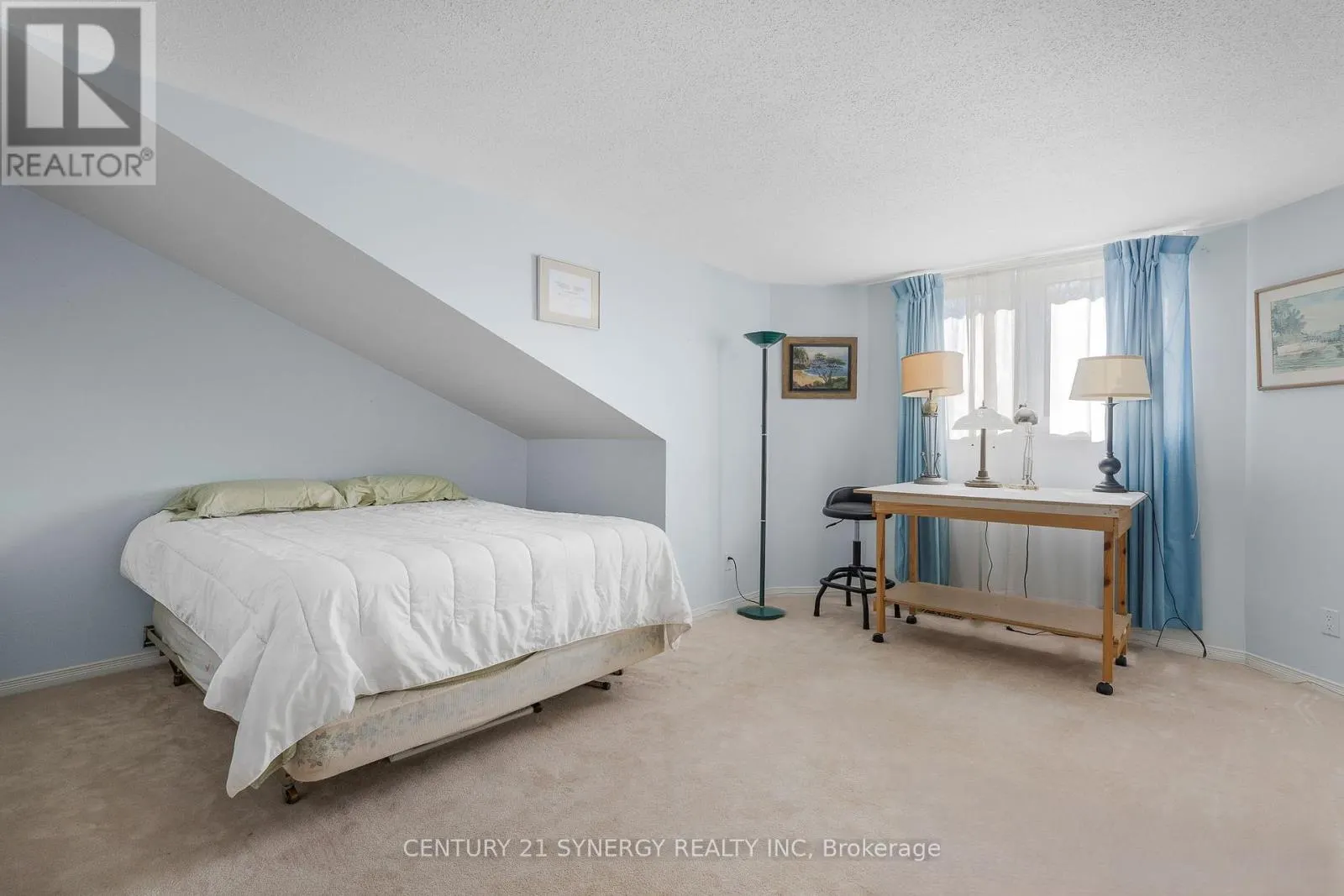 16 - 32 INNESBROOK COURT
