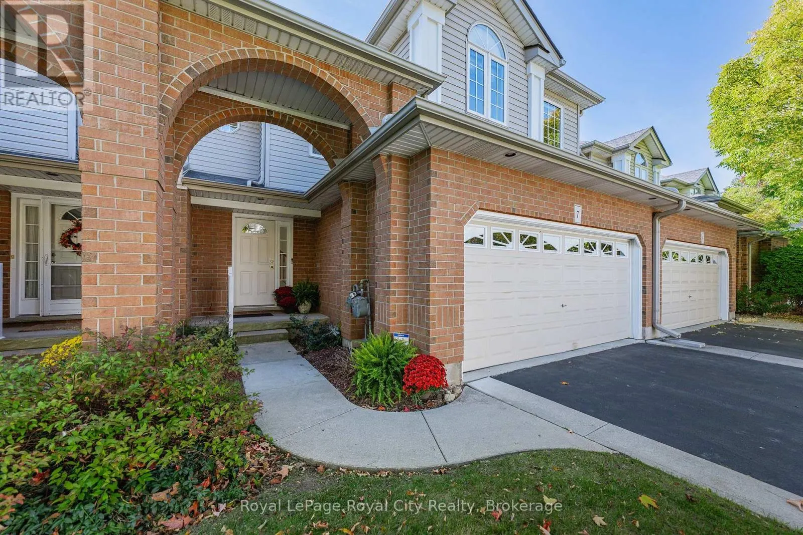 7 - 784 GORDON STREET, #7