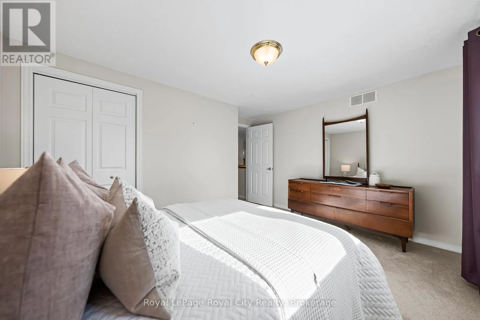 7 - 784 GORDON STREET, #7