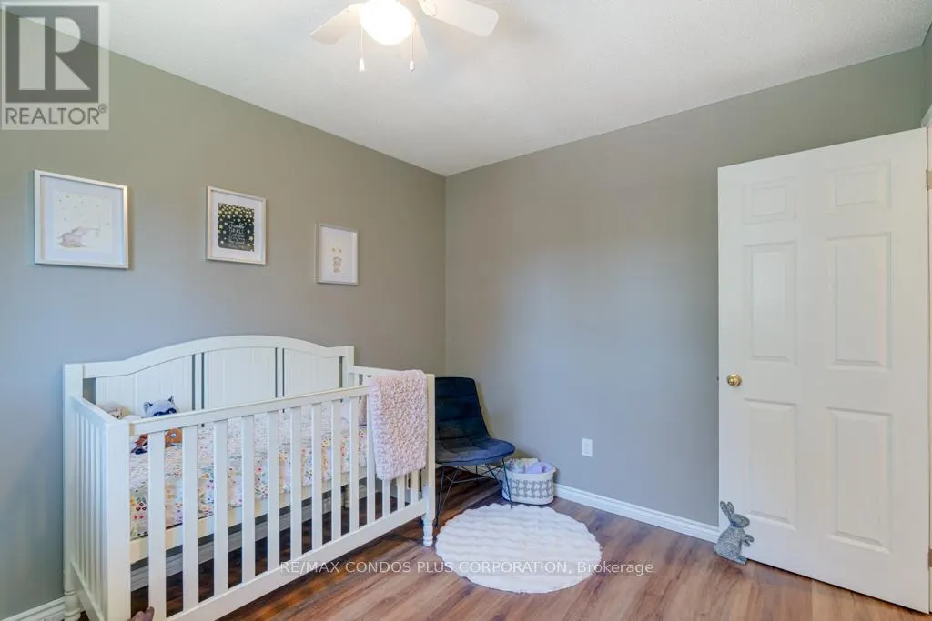 577 MACKECHNIE CRESCENT