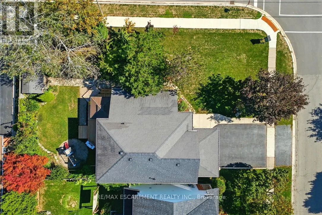 2 CALEDONIA AVENUE