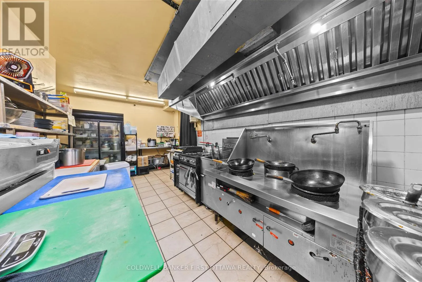 121 PRESTON STREET W