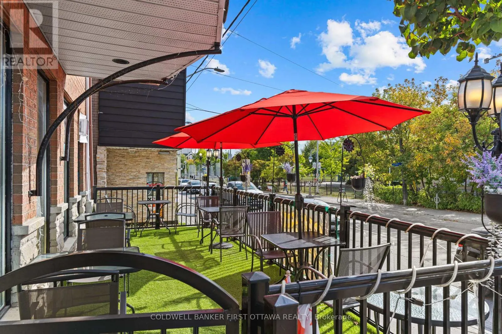 121 PRESTON STREET W