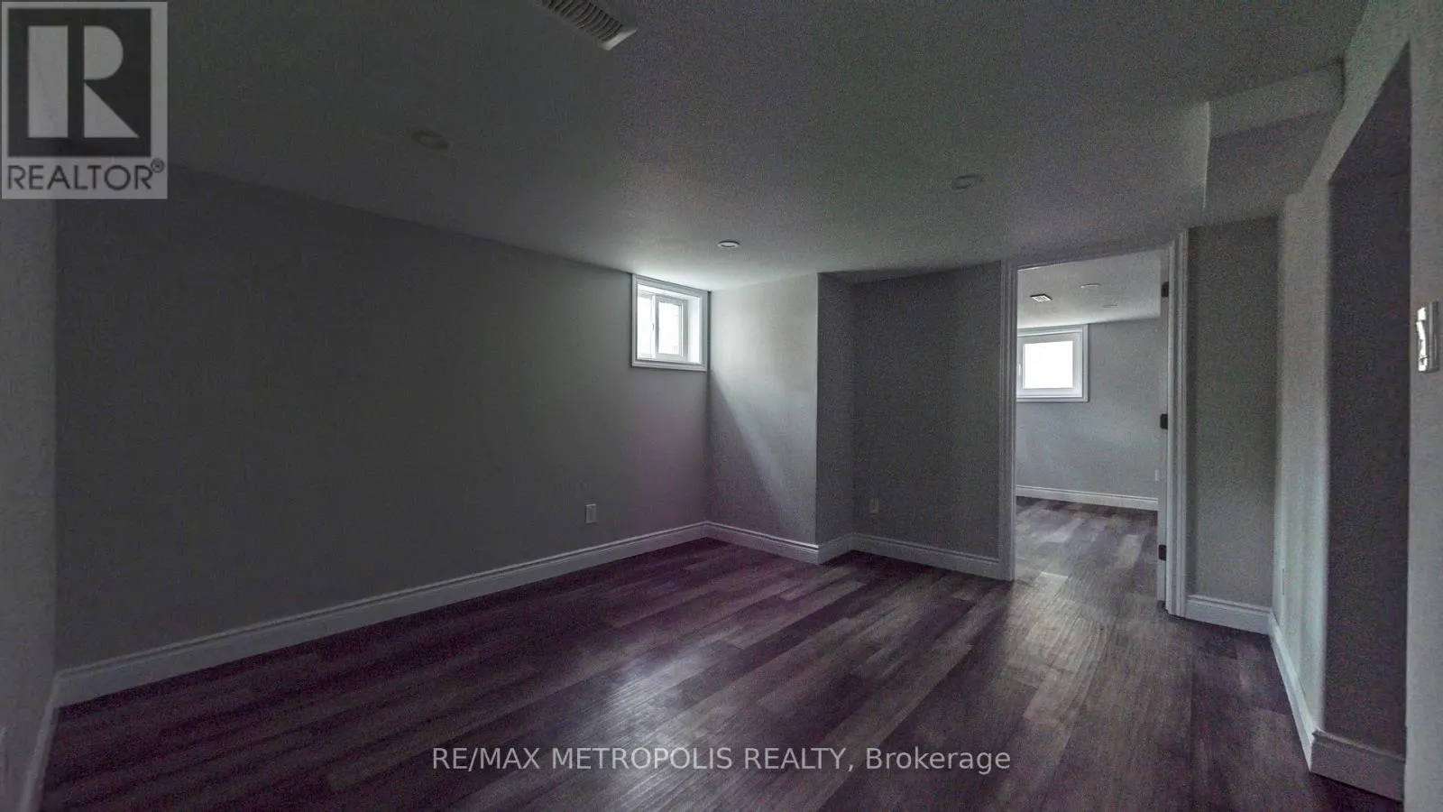 MAIN - 1020 BREWER STREET