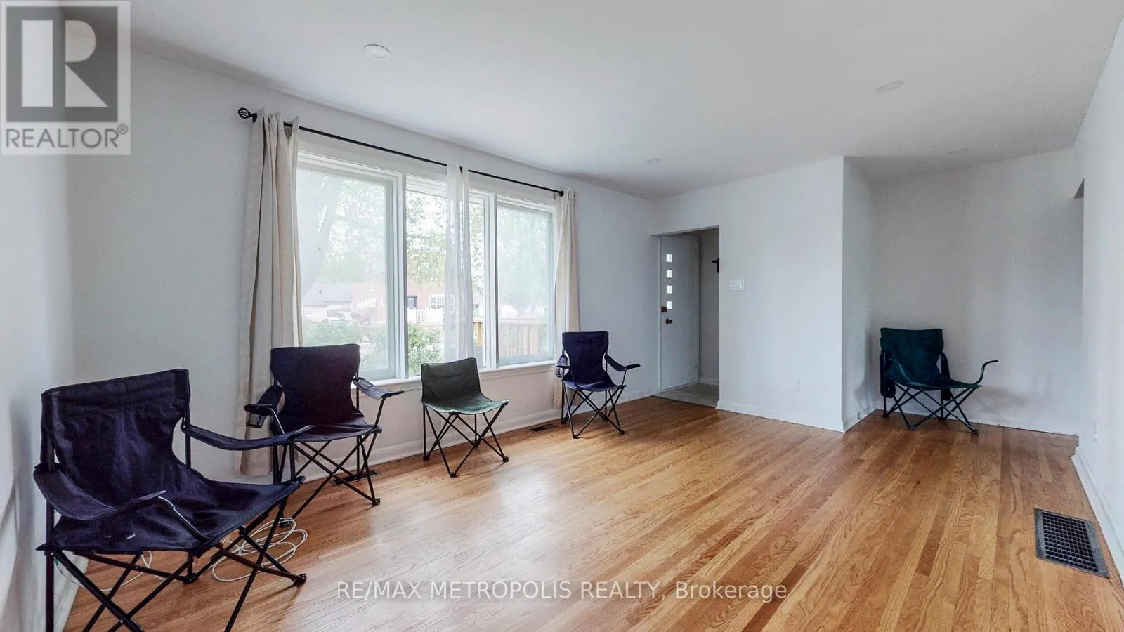 MAIN - 1020 BREWER STREET