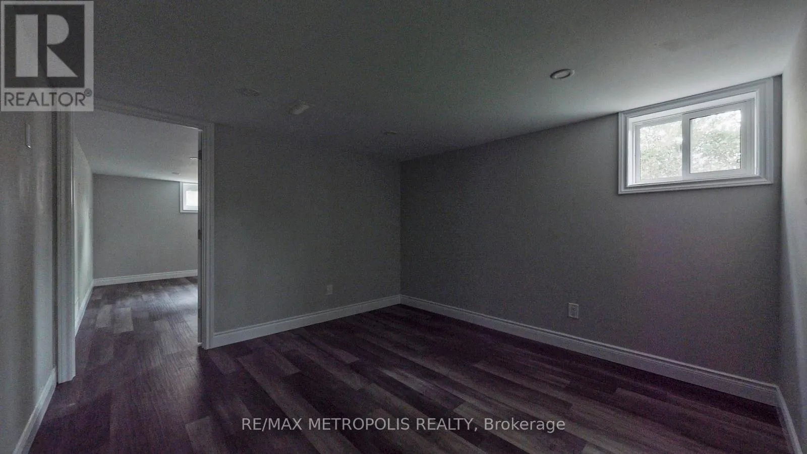 MAIN - 1020 BREWER STREET