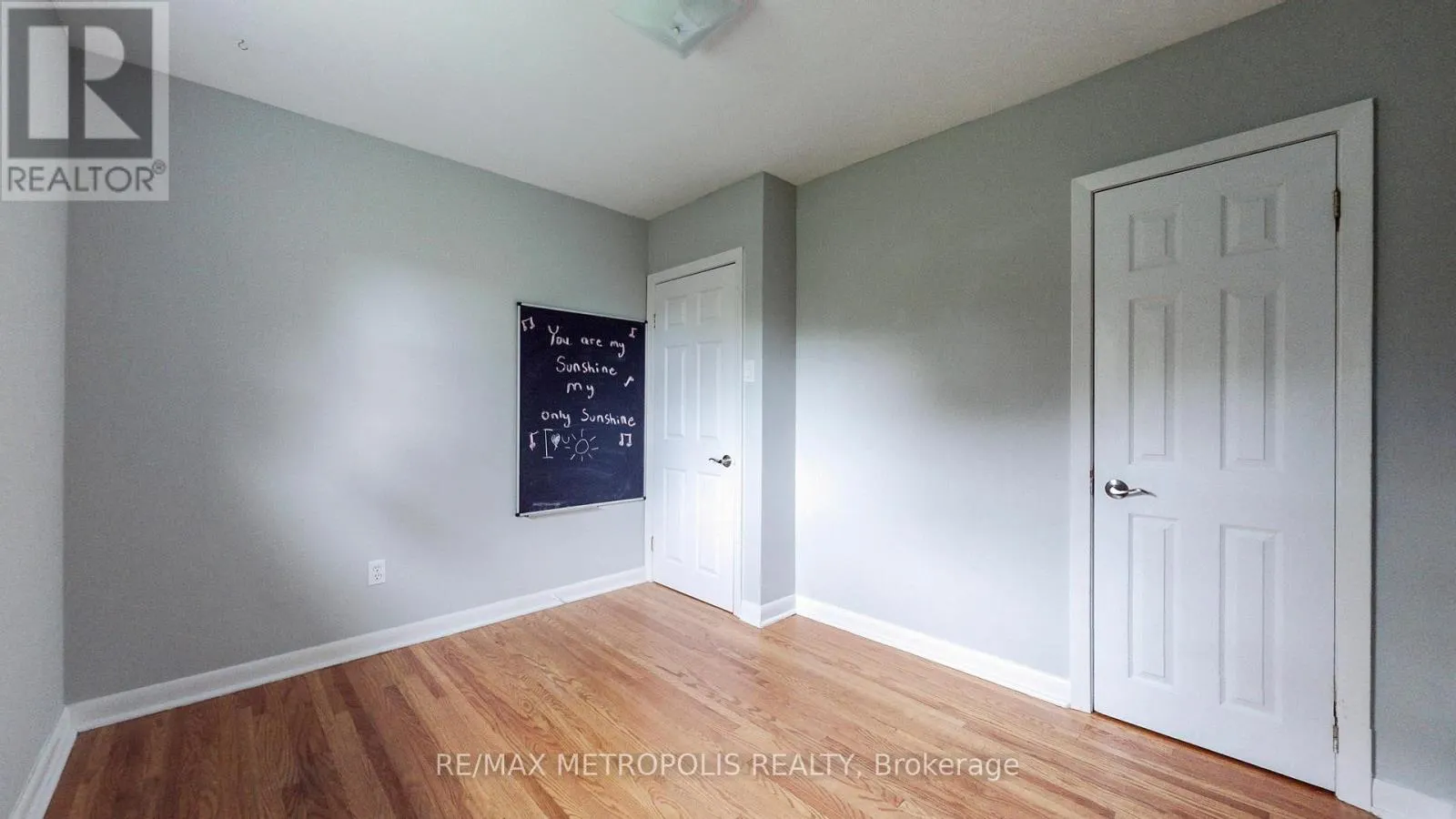 MAIN - 1020 BREWER STREET