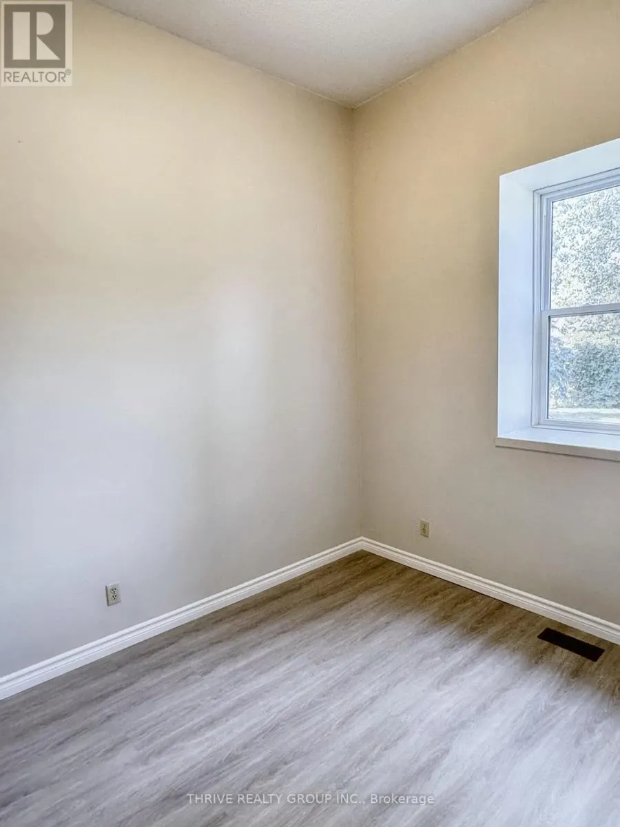 4 - 156 MAIN STREET, #4