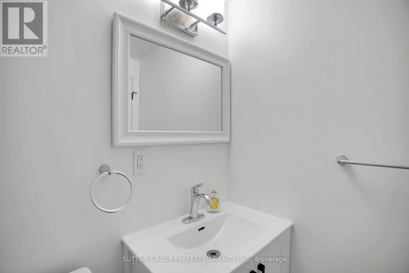 88 - 1919 TRAFALGAR STREET, #88
