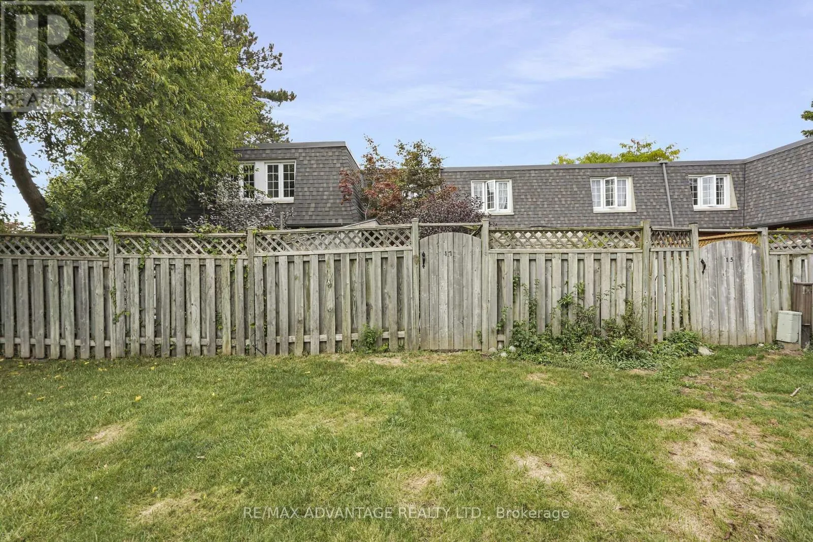 17 BLACKACRES BOULEVARD