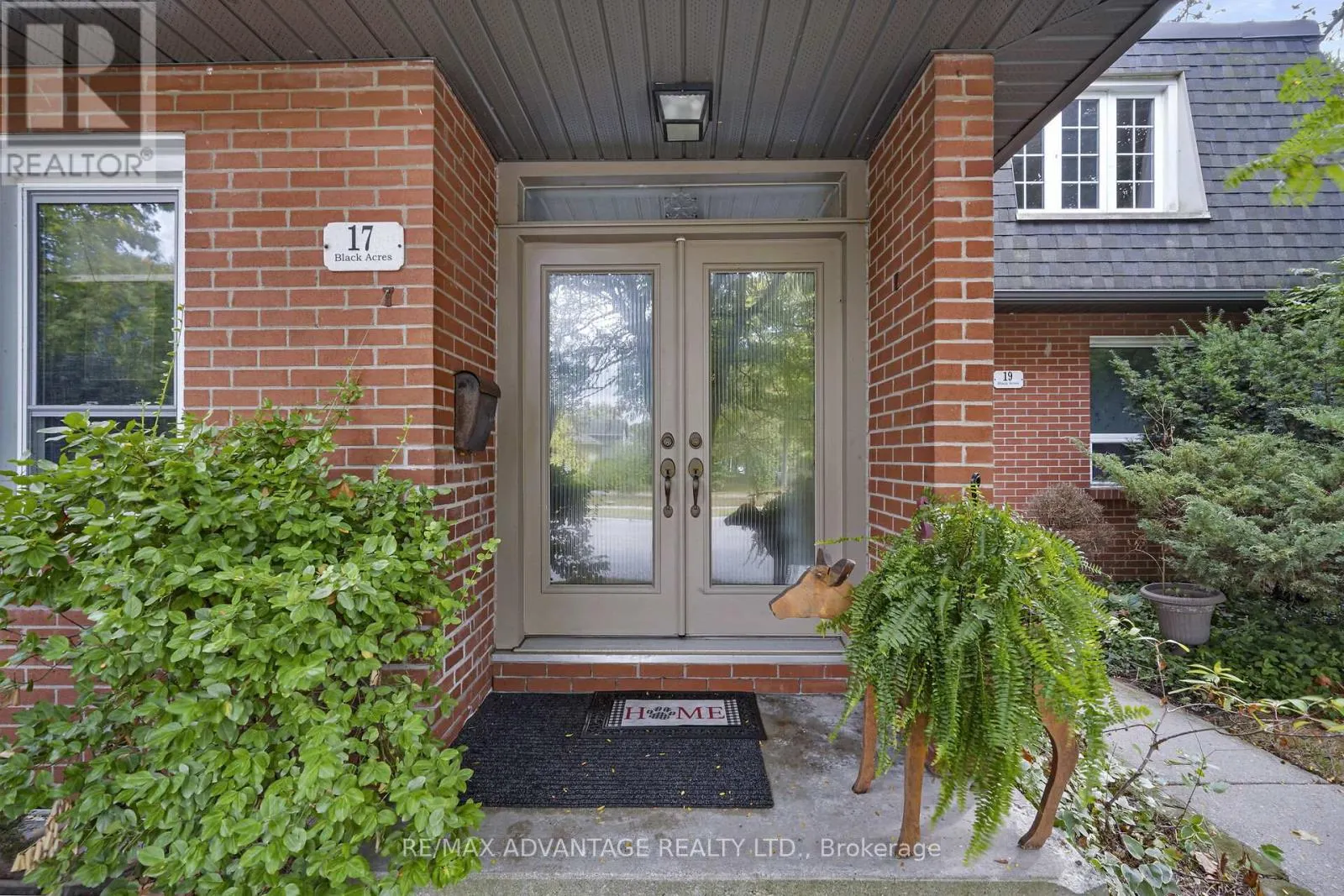 17 BLACKACRES BOULEVARD