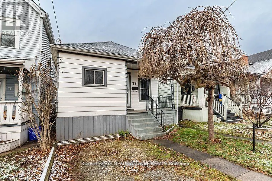 77 PROVINCE STREET N