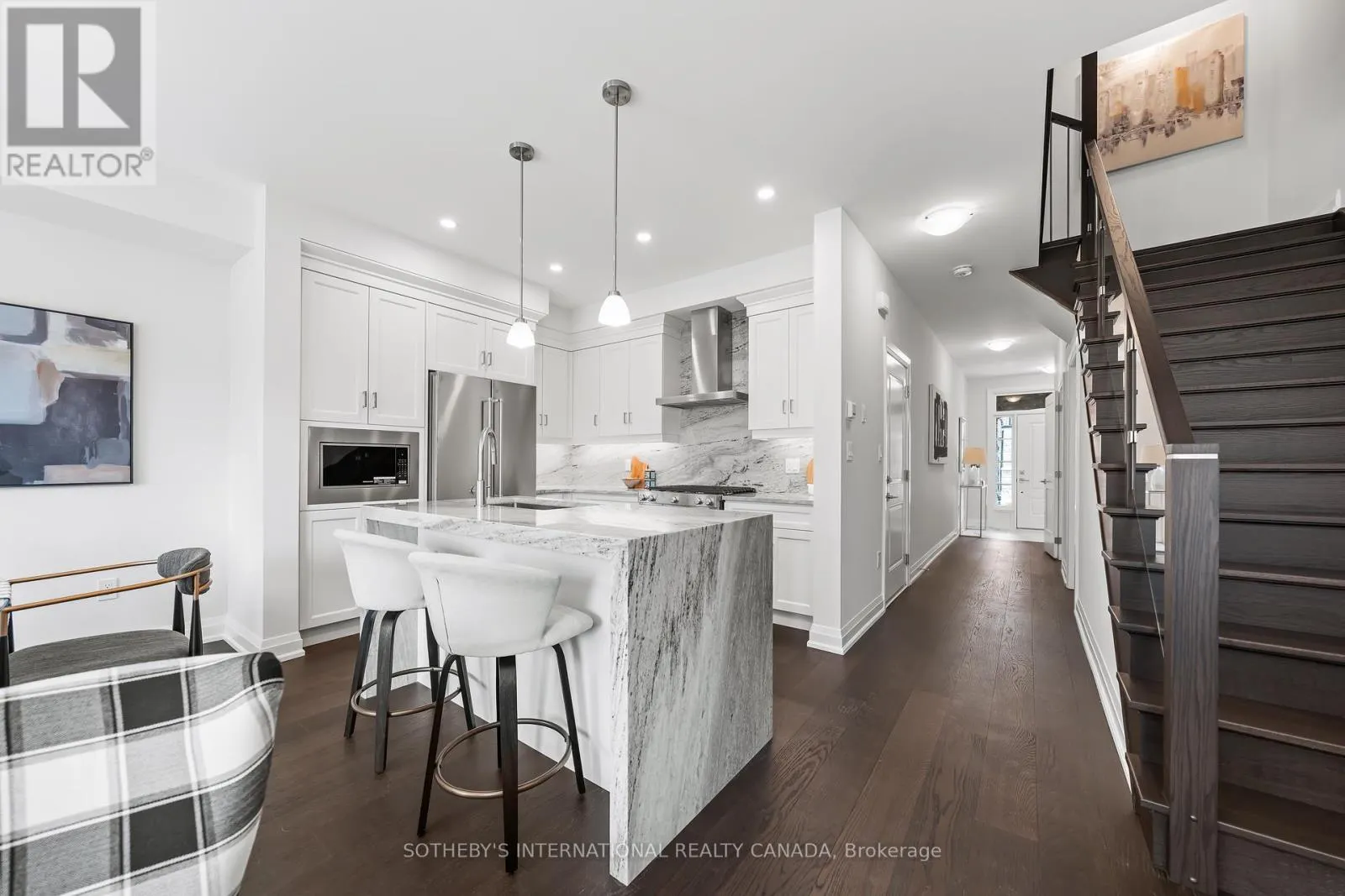 23 - 675 VICTORIA ROAD N