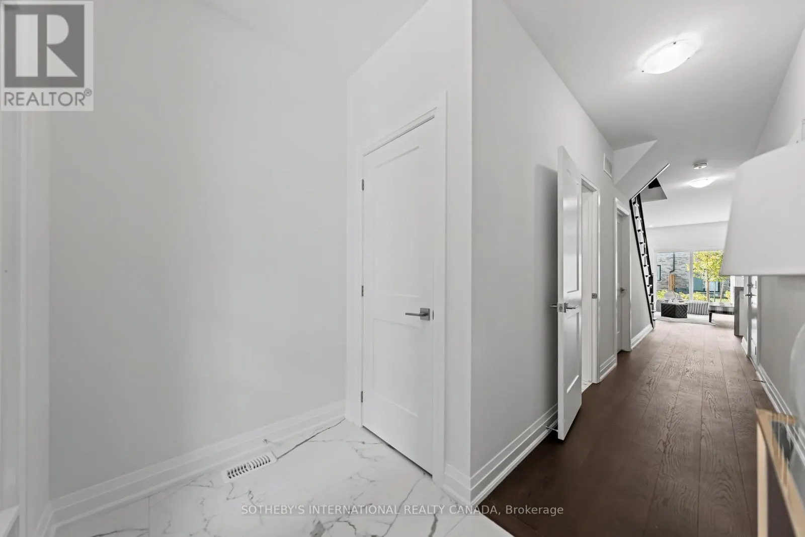 23 - 675 VICTORIA ROAD N