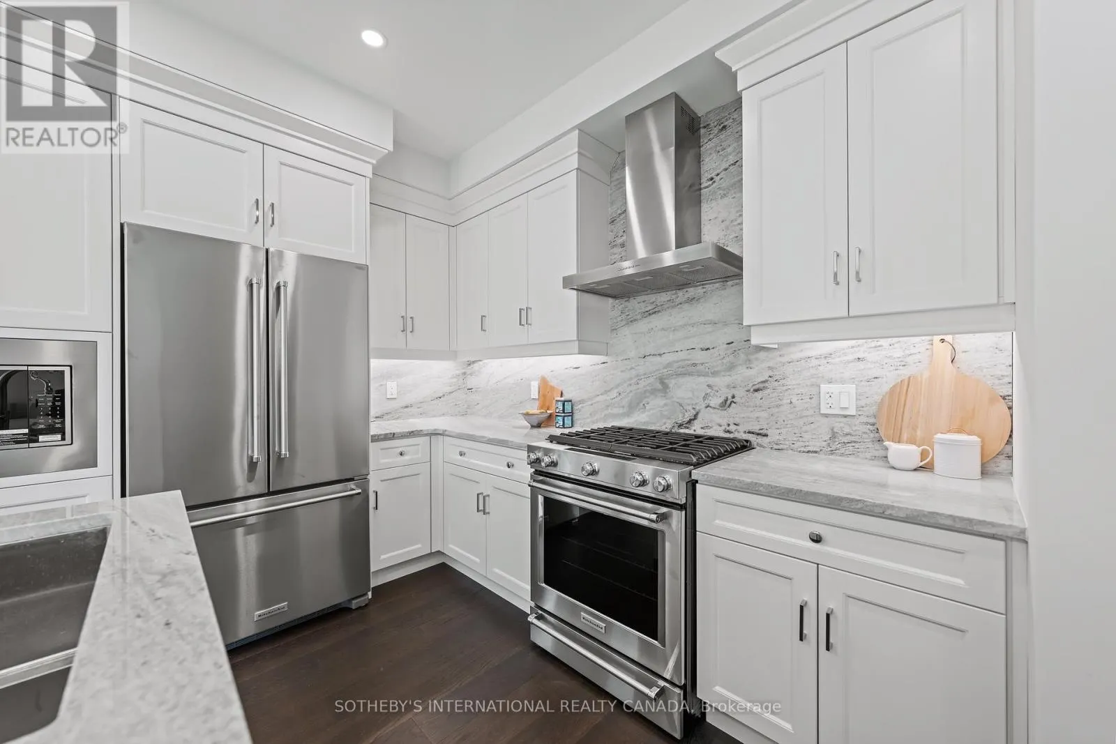 23 - 675 VICTORIA ROAD N
