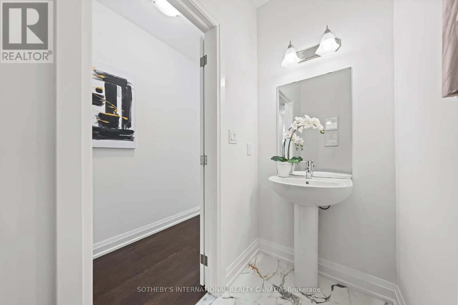 23 - 675 VICTORIA ROAD N