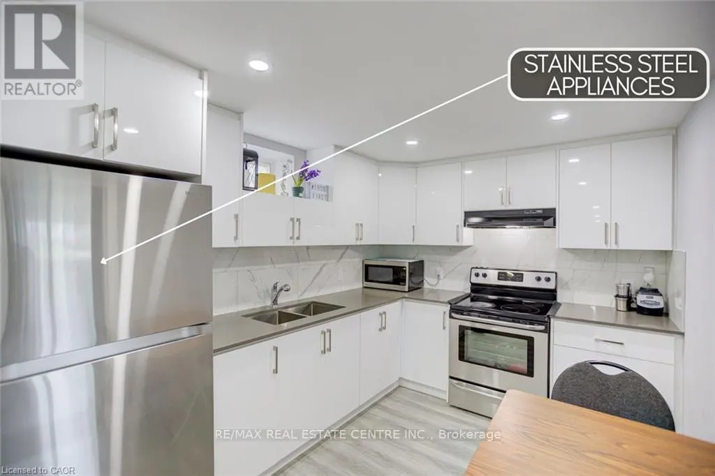 (BASEMENT) - 21 SANDSPRINGS CRESCENT