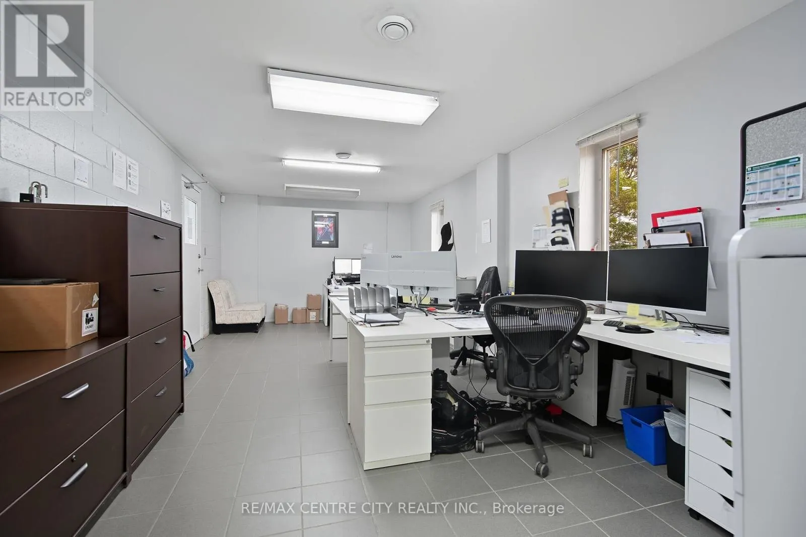 330 SOVEREIGN ROAD