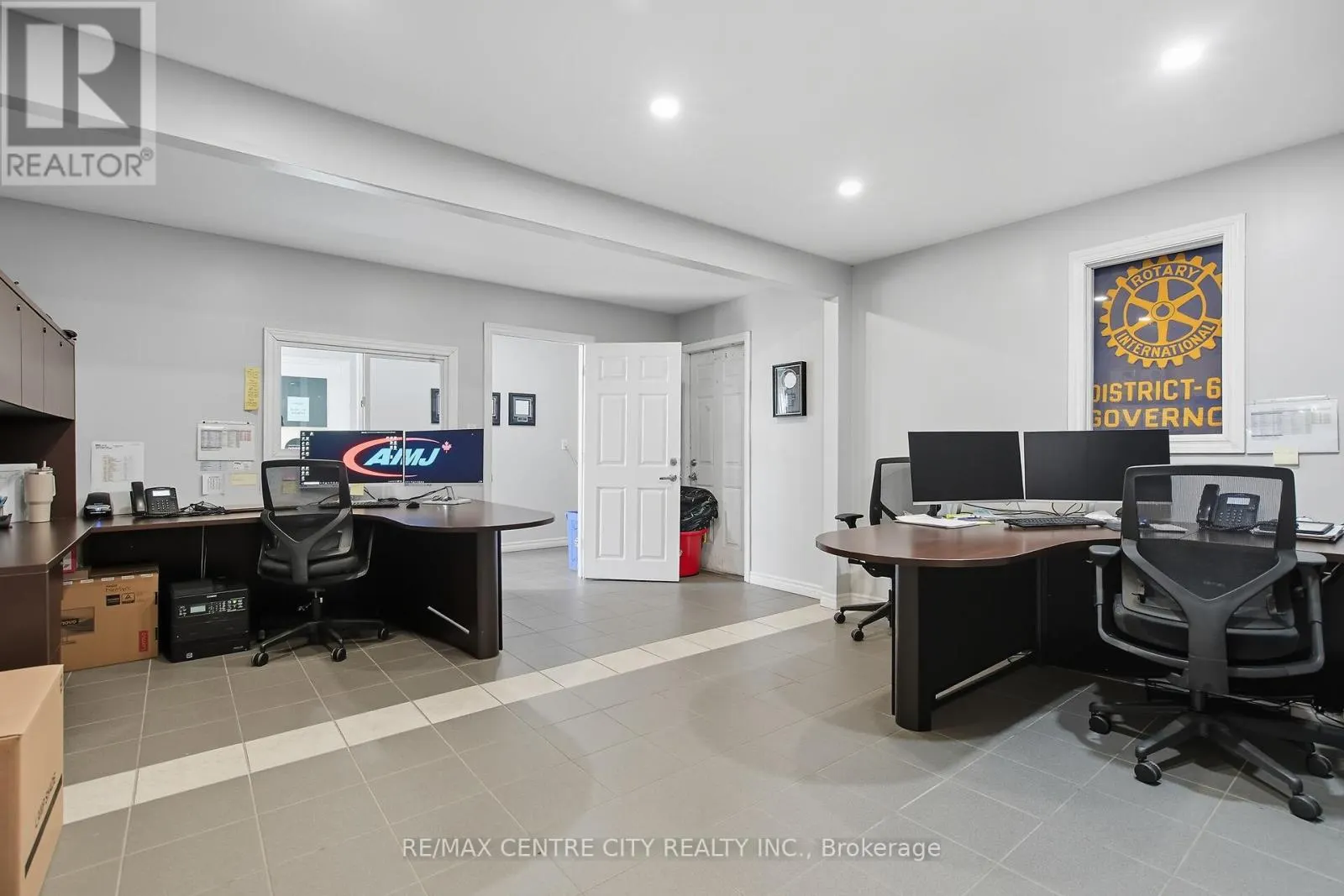 330 SOVEREIGN ROAD