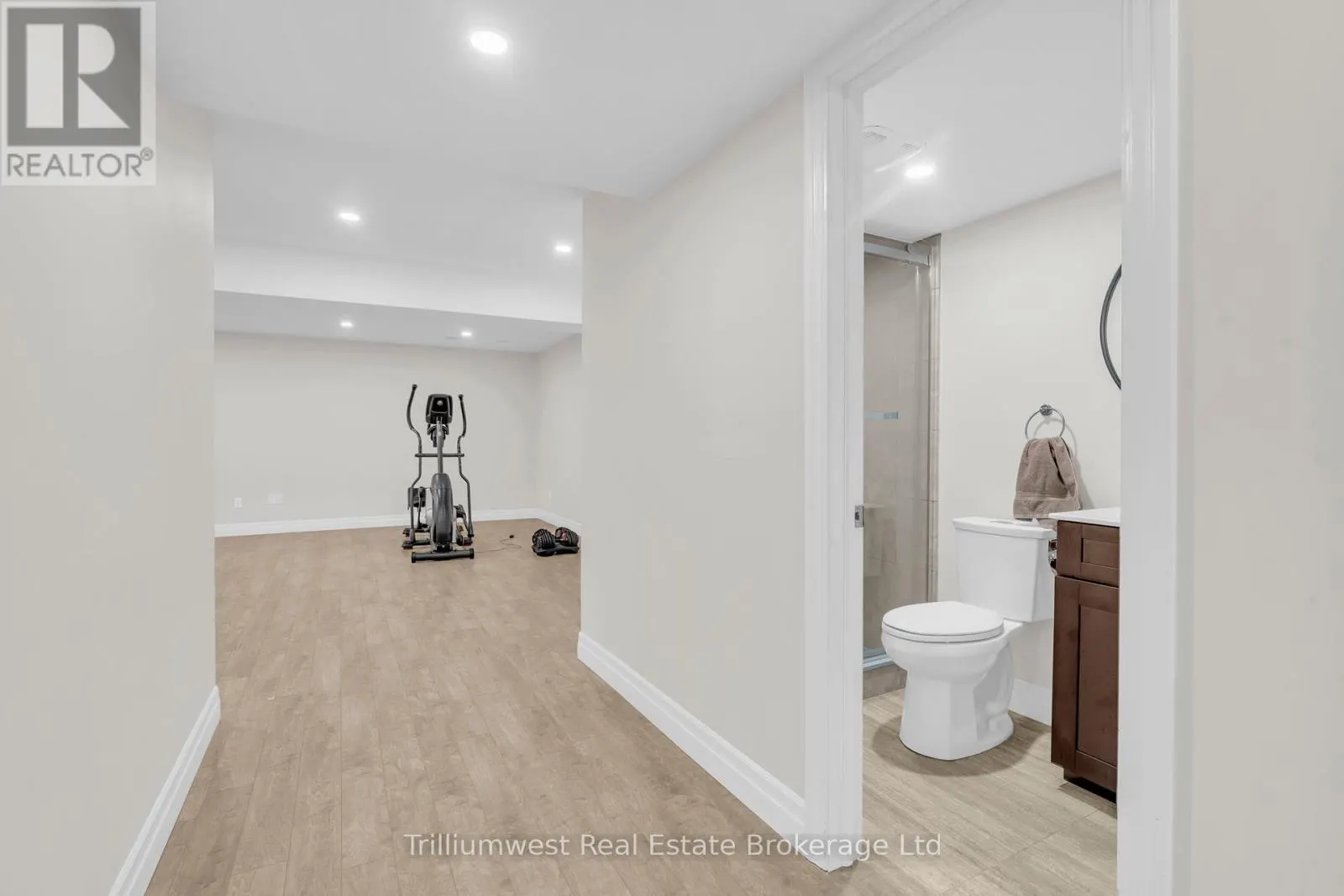 41 SAMUEL DRIVE