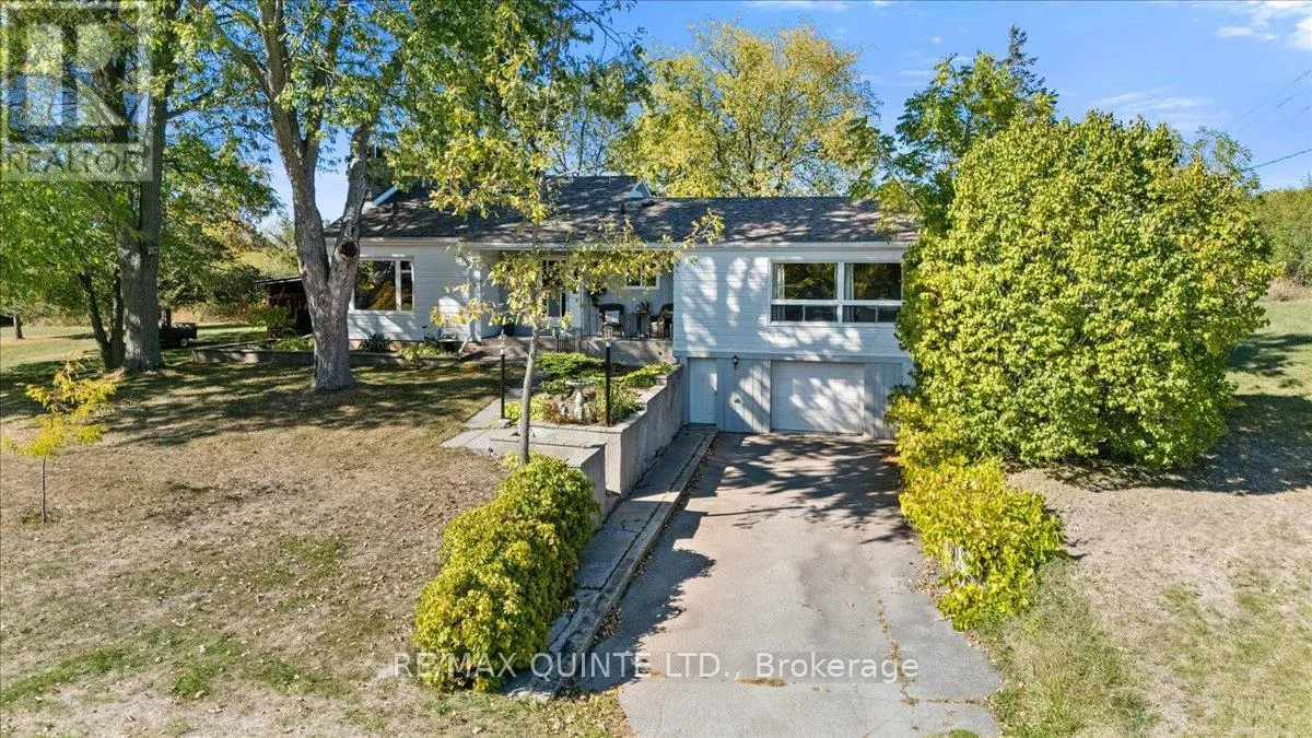 404 BRIDGE STREET W