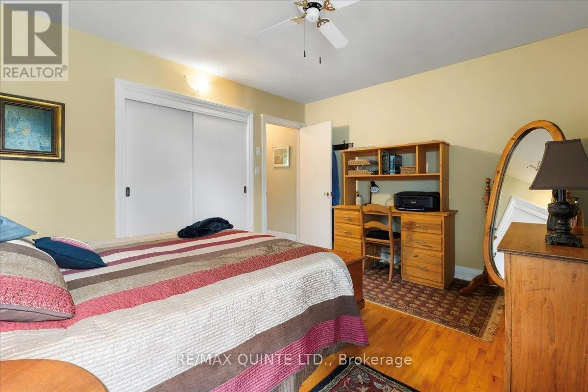 404 BRIDGE STREET W
