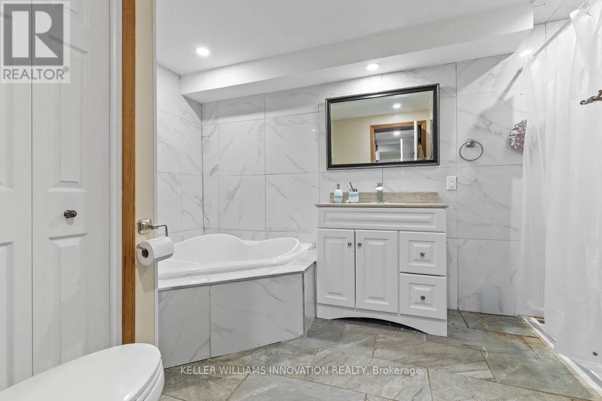 40 RENNIE DRIVE