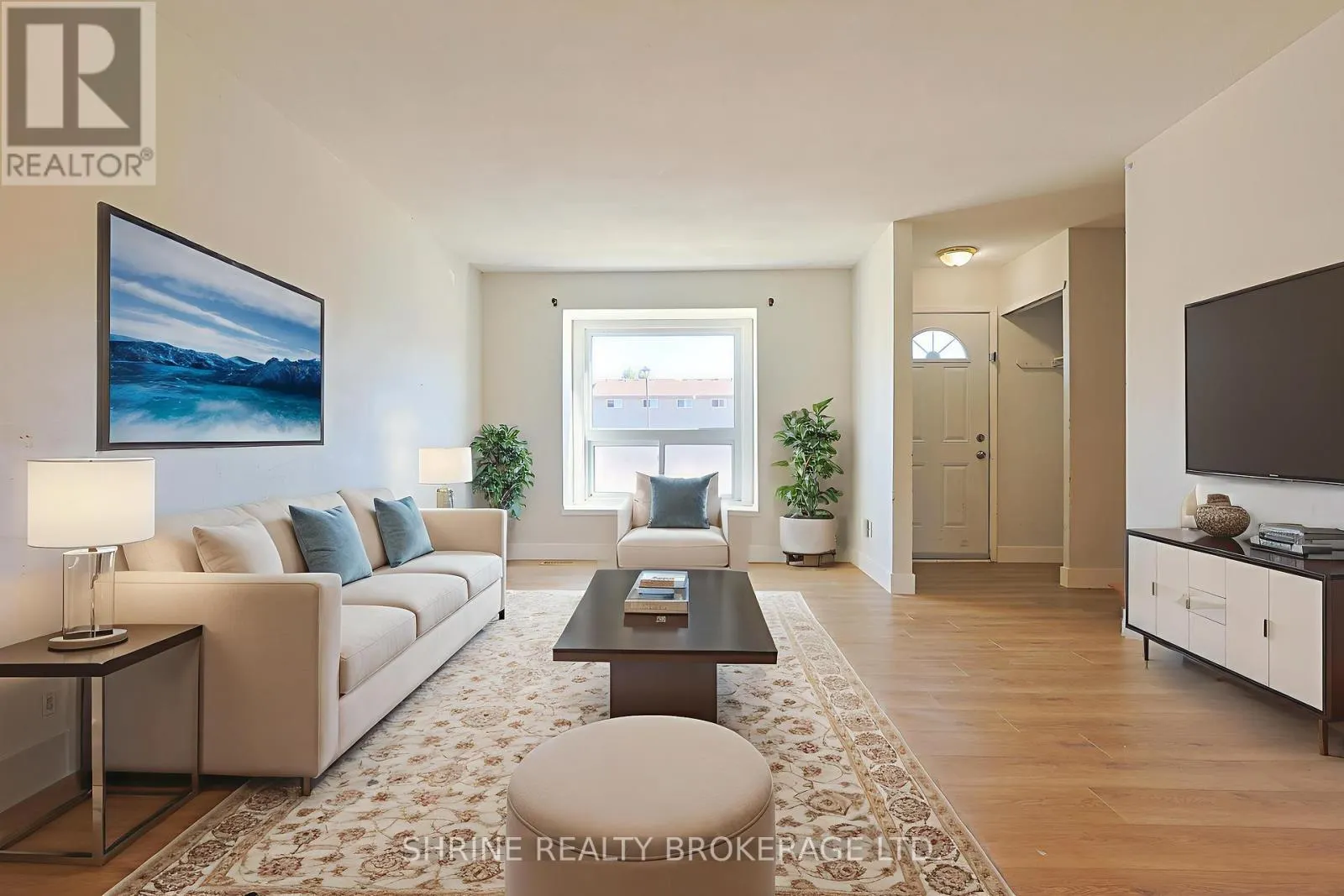 22 - 577 THIRD STREET, #22
