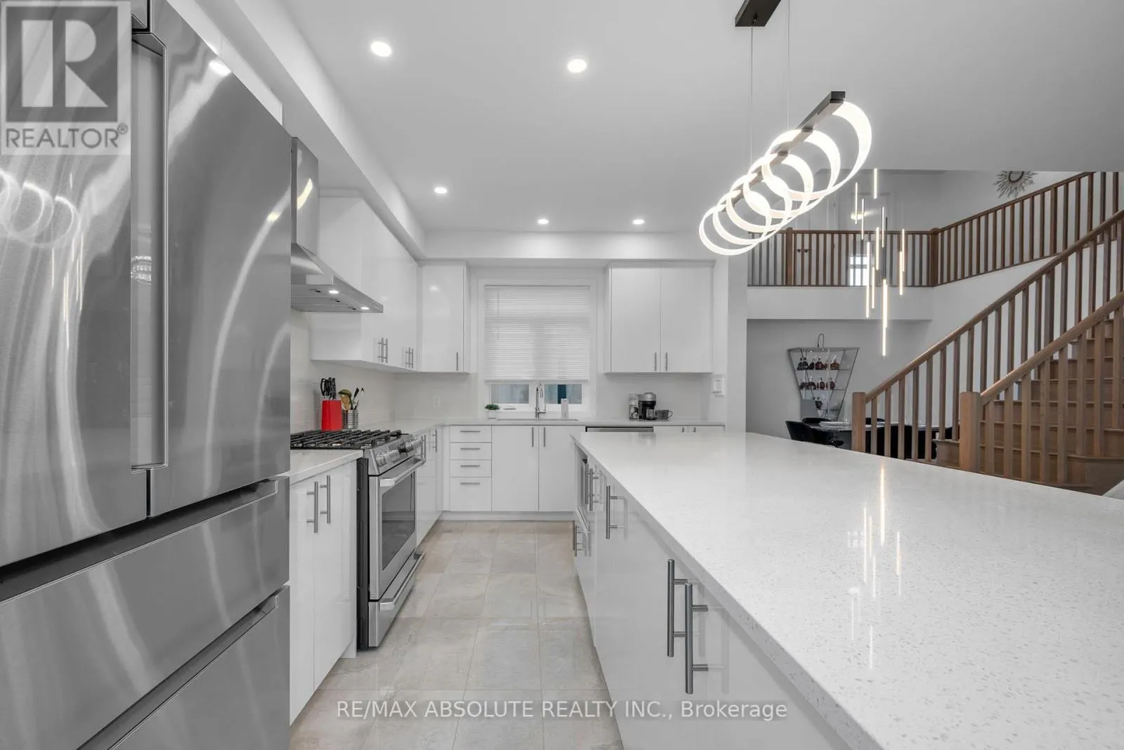 207 OSTERLEY WAY