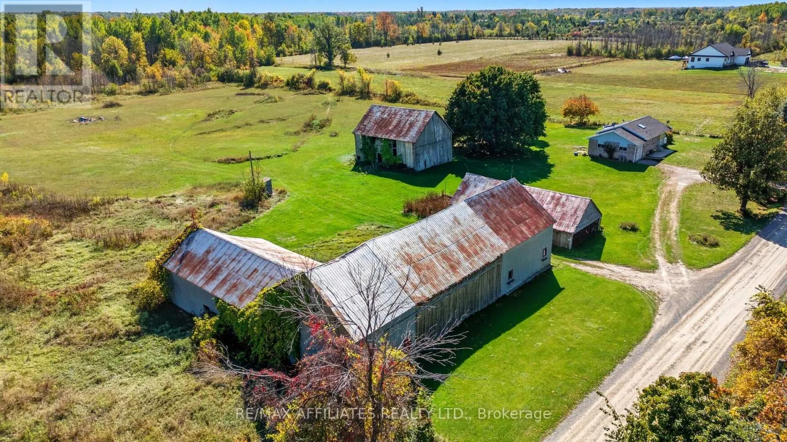 885 TOWNLINE ROAD
