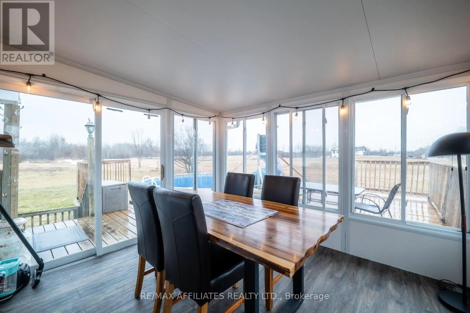 885 TOWNLINE ROAD