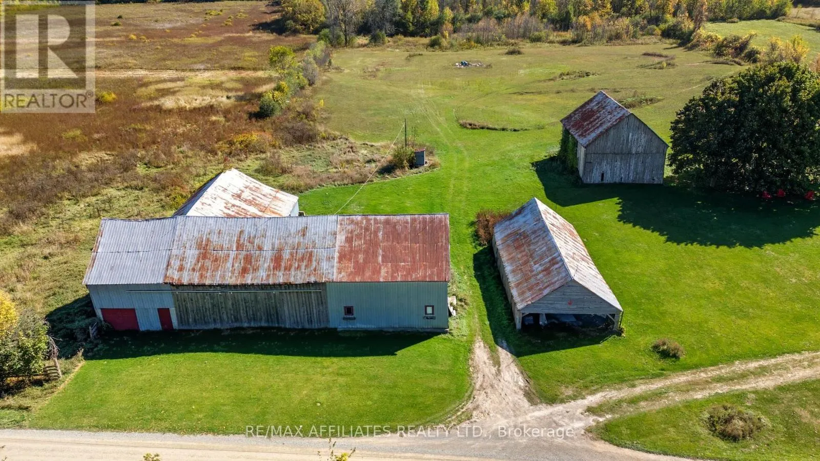 885 TOWNLINE ROAD