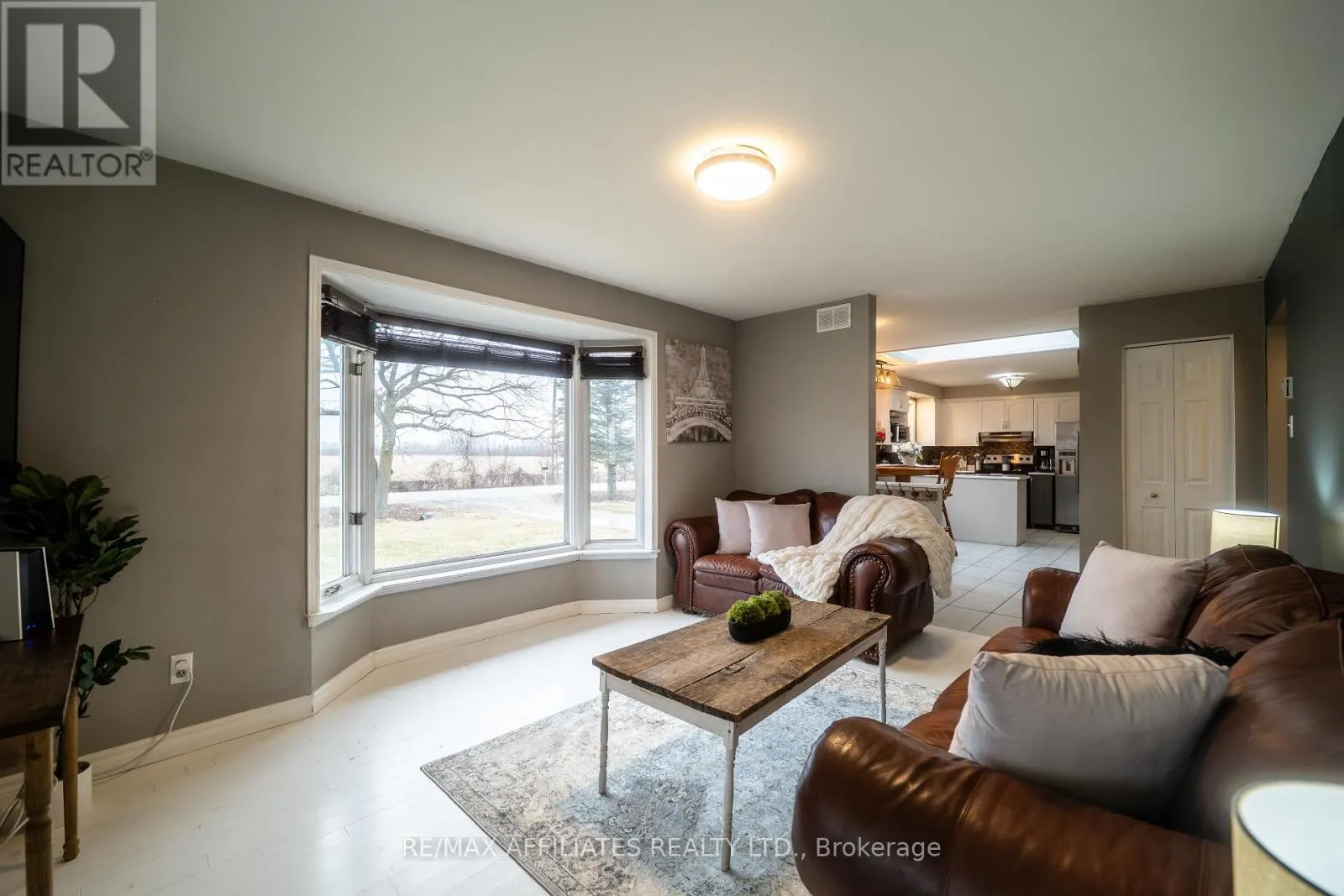 885 TOWNLINE ROAD