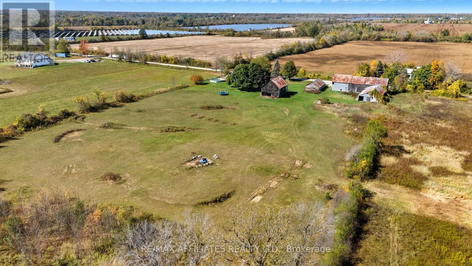 885 TOWNLINE ROAD