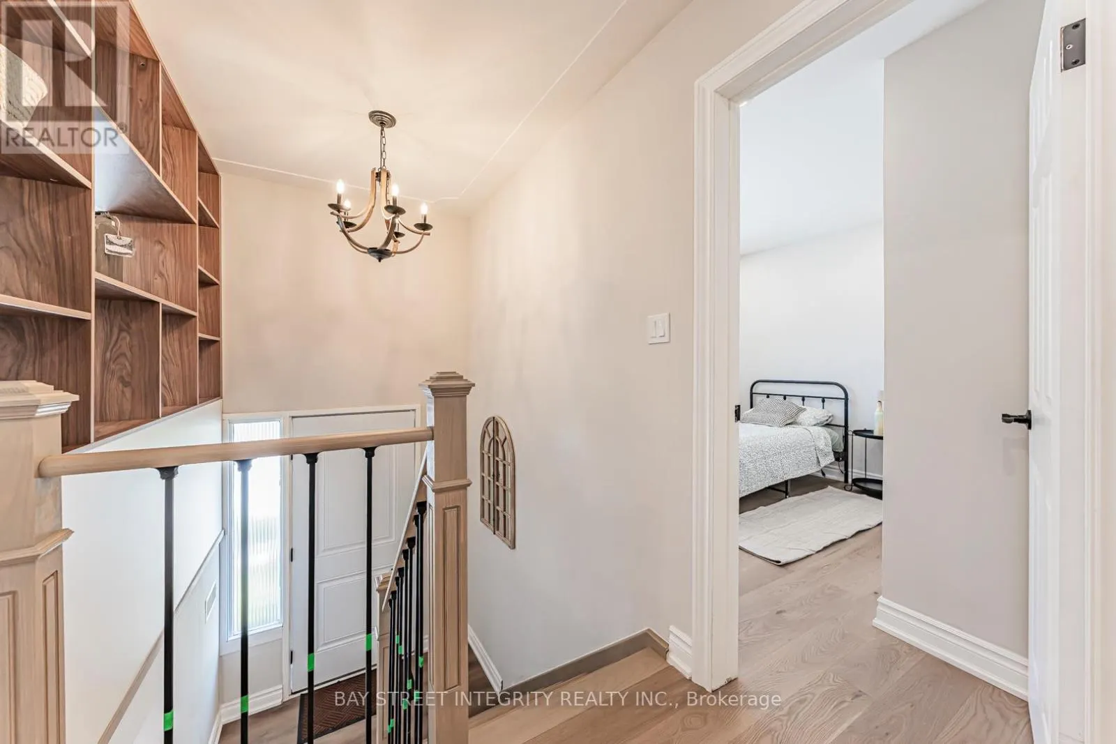 323 CLIFTON ROAD