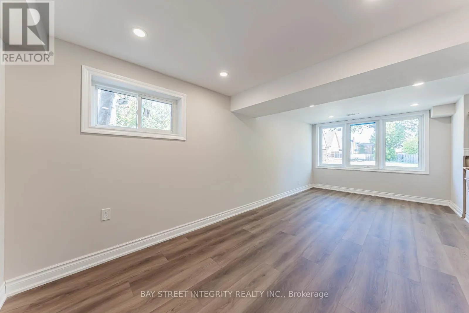 323 CLIFTON ROAD