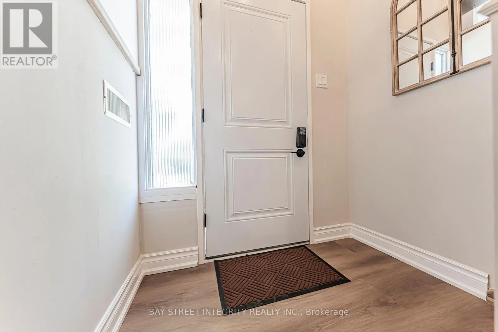 323 CLIFTON ROAD