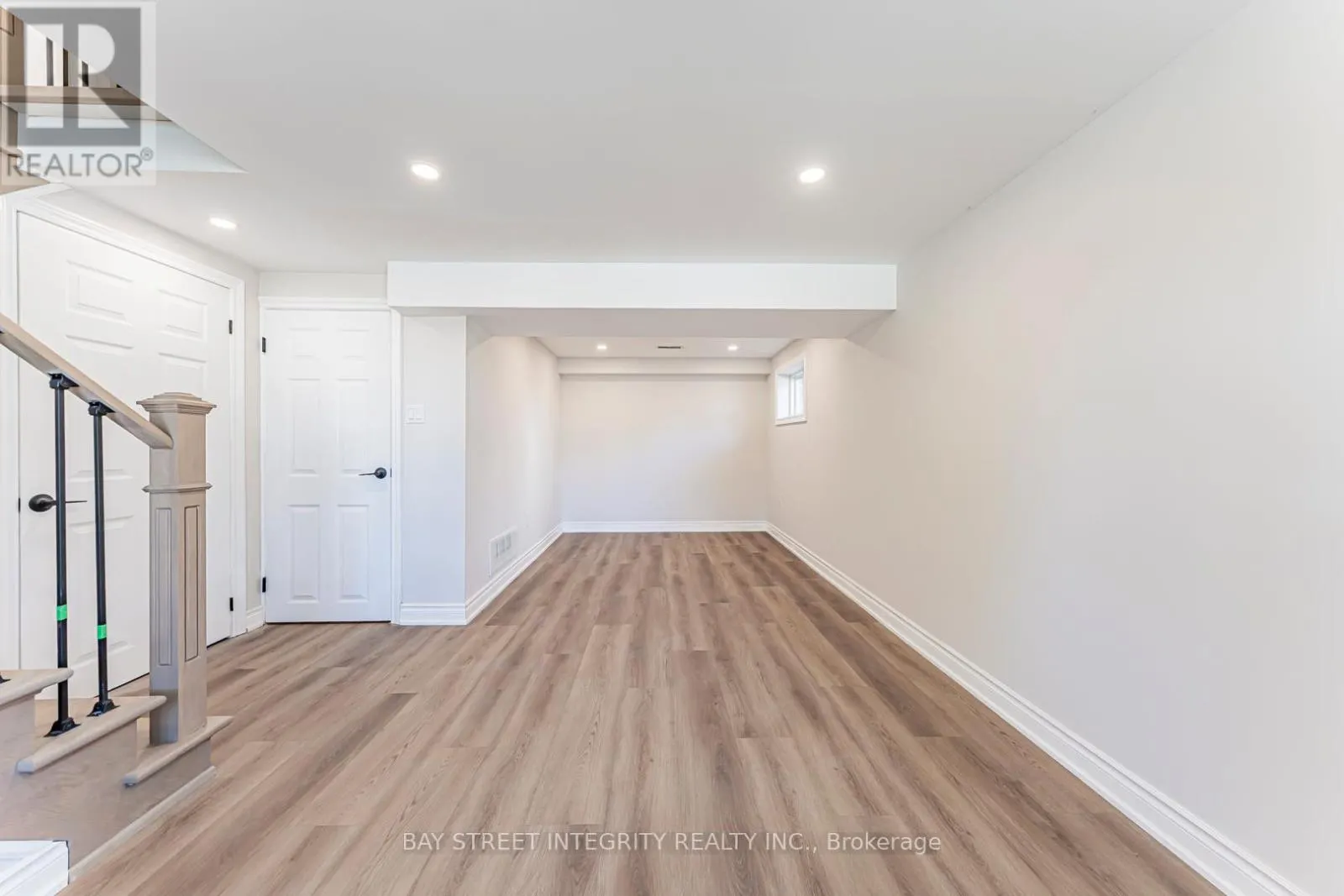 323 CLIFTON ROAD