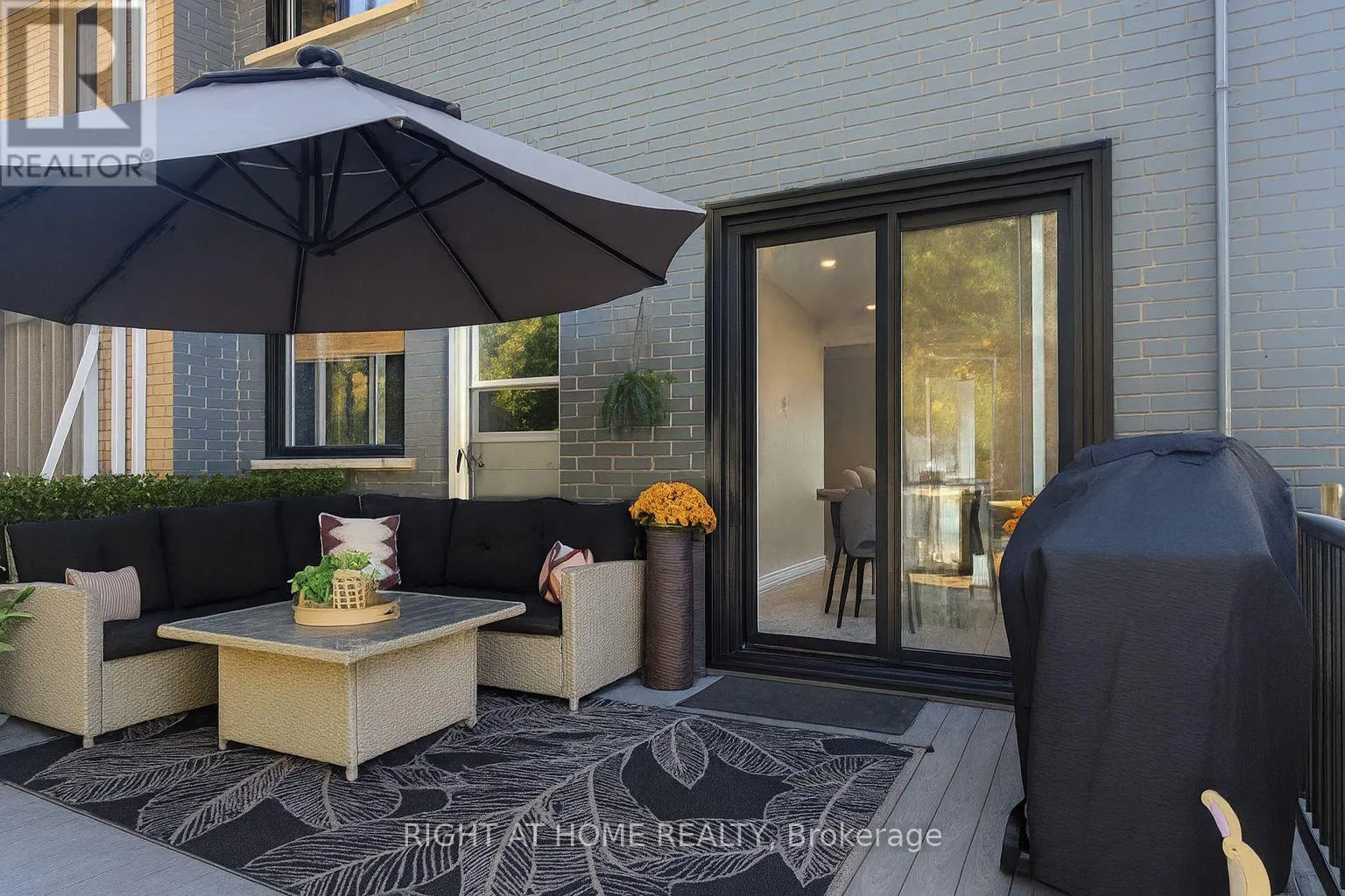 347 ZEPHYR AVENUE