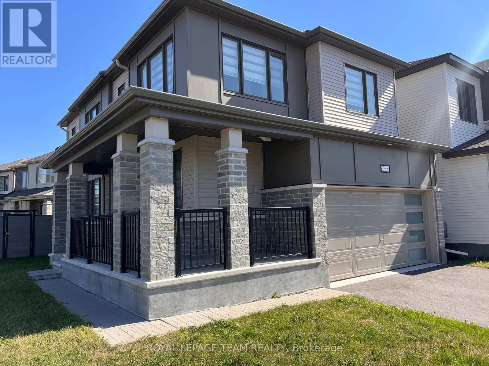 965 FAMEFLOWER STREET
